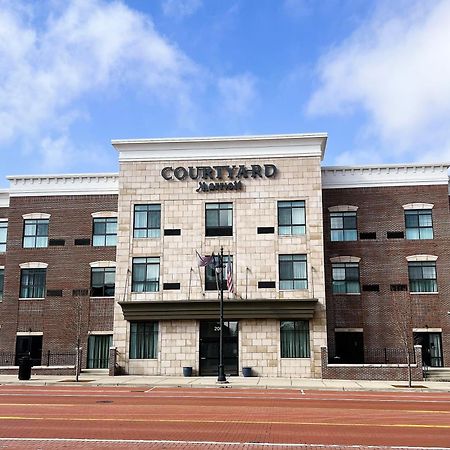 Готель Courtyard By Marriott Albion Екстер'єр фото