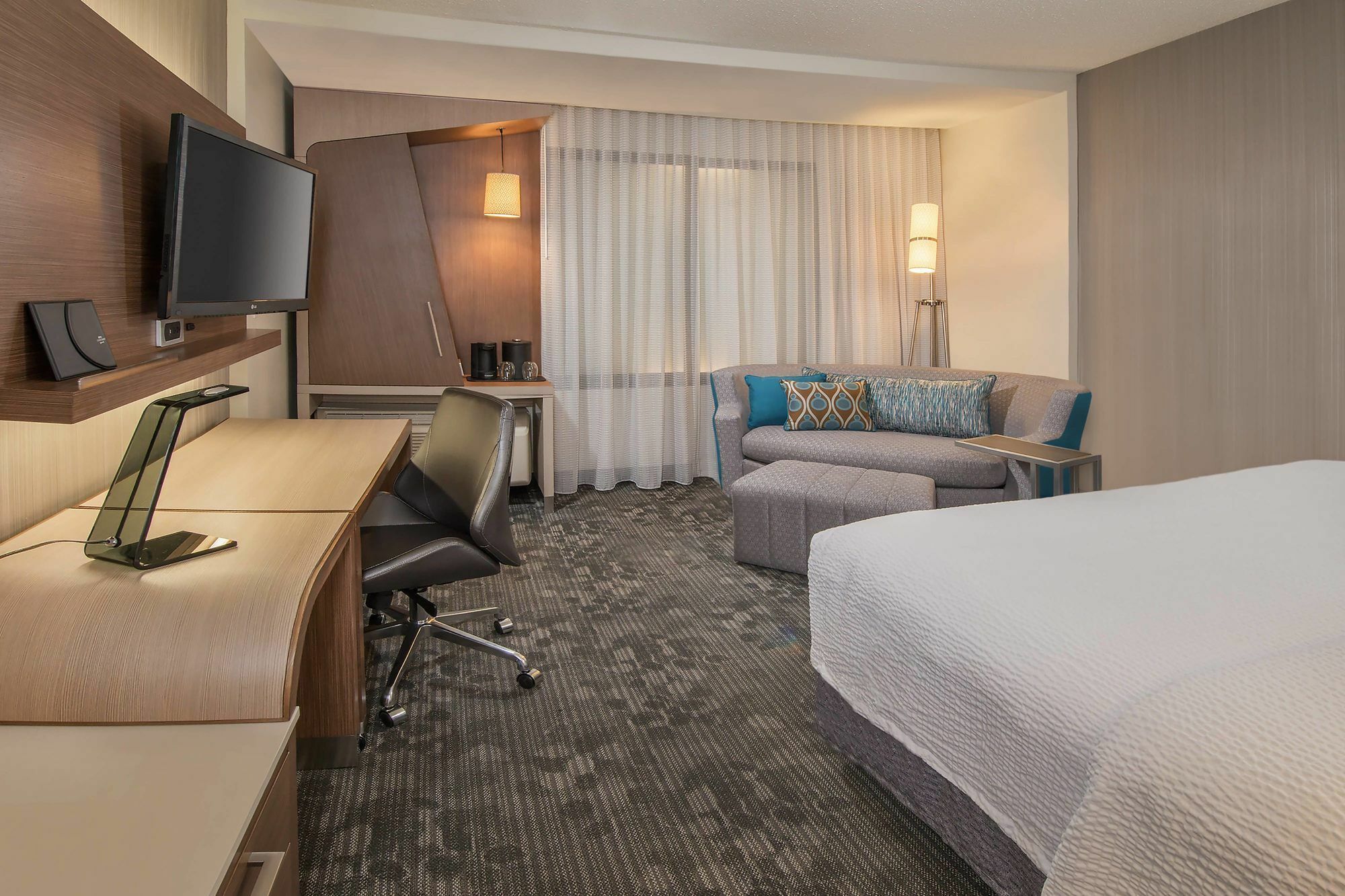 Готель Courtyard By Marriott Albion Екстер'єр фото
